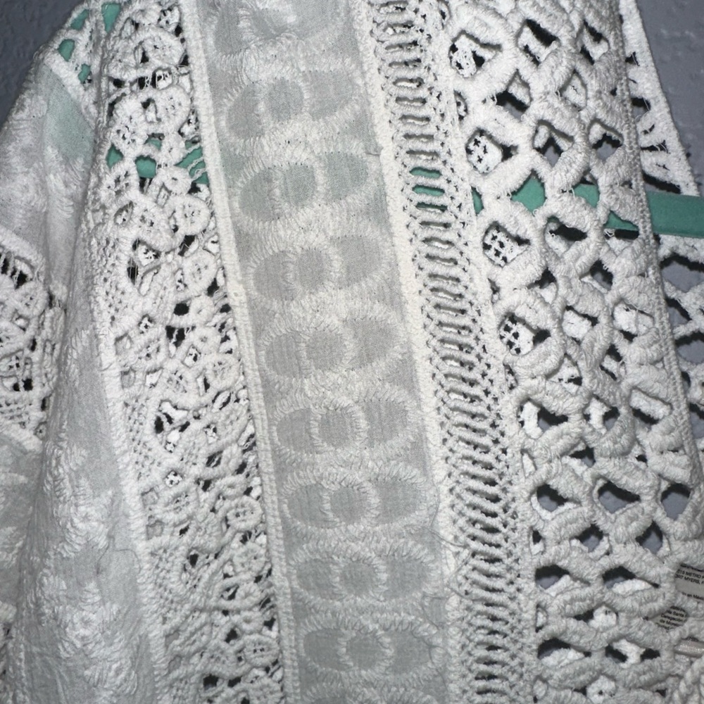 Chico's NWT Poncho/Beach/Swimsuit coverup White - Picture 6 of 8
